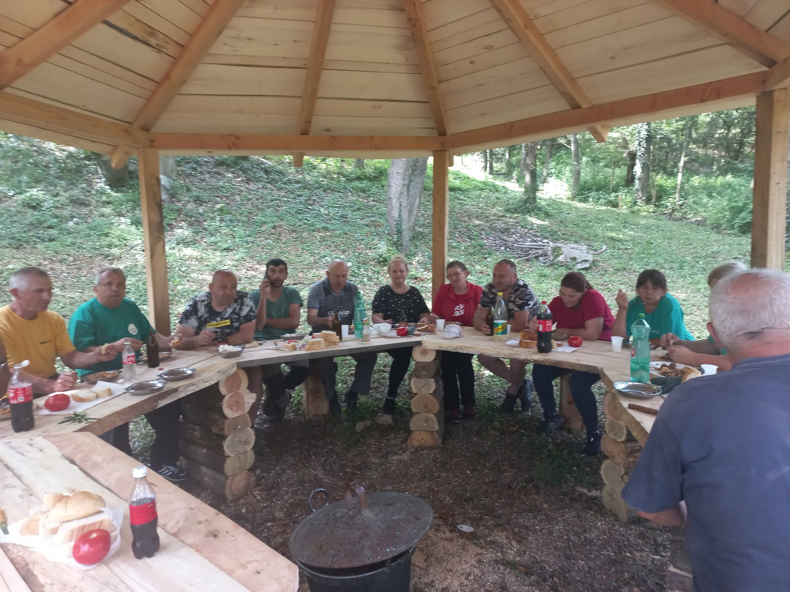 Odmor u nadstrešnici