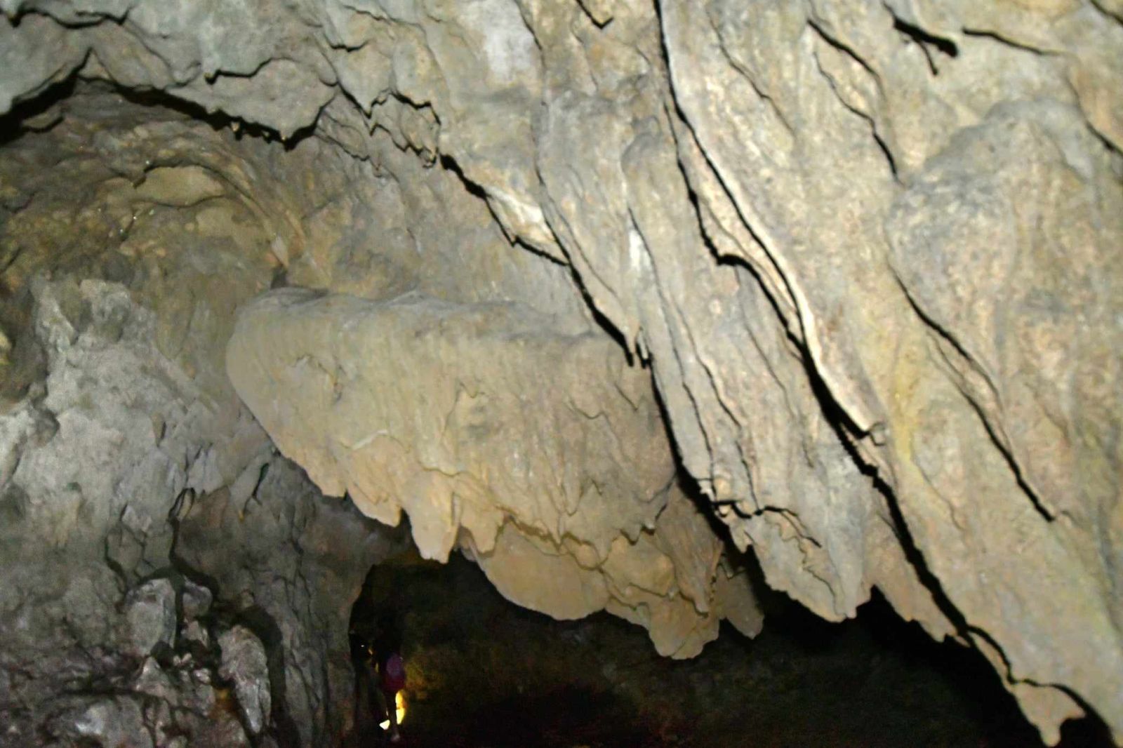 Podzemni tok u Dubočkoj pećini